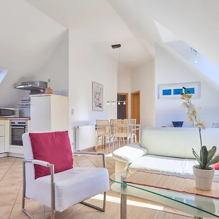 104 5, Ginsterweg 1 E * Karlshagen